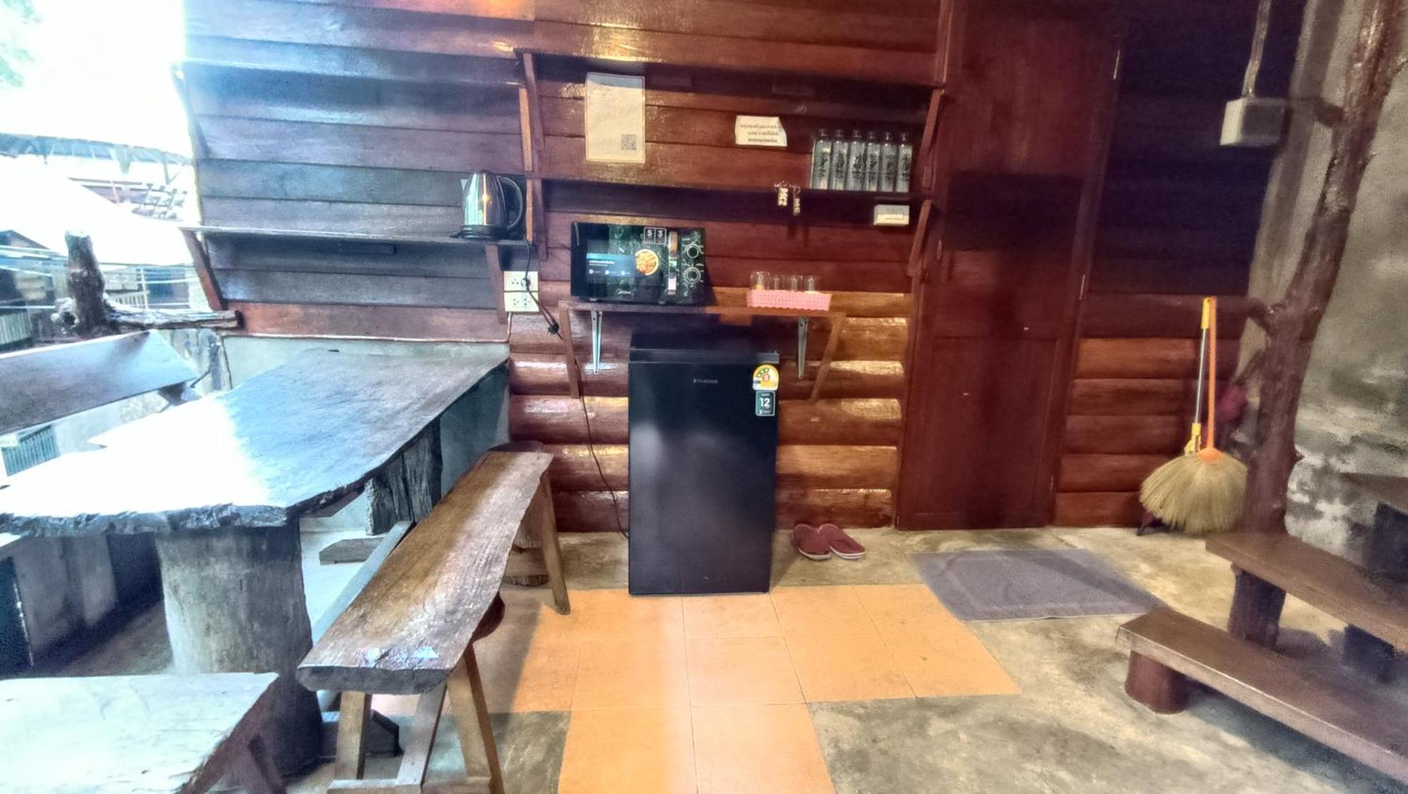 บ้านอิงดอย แม่กำปอง Séjour chez l'habitant *